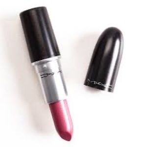 NWT MAC Lustre Lipstick - Sweetie 523